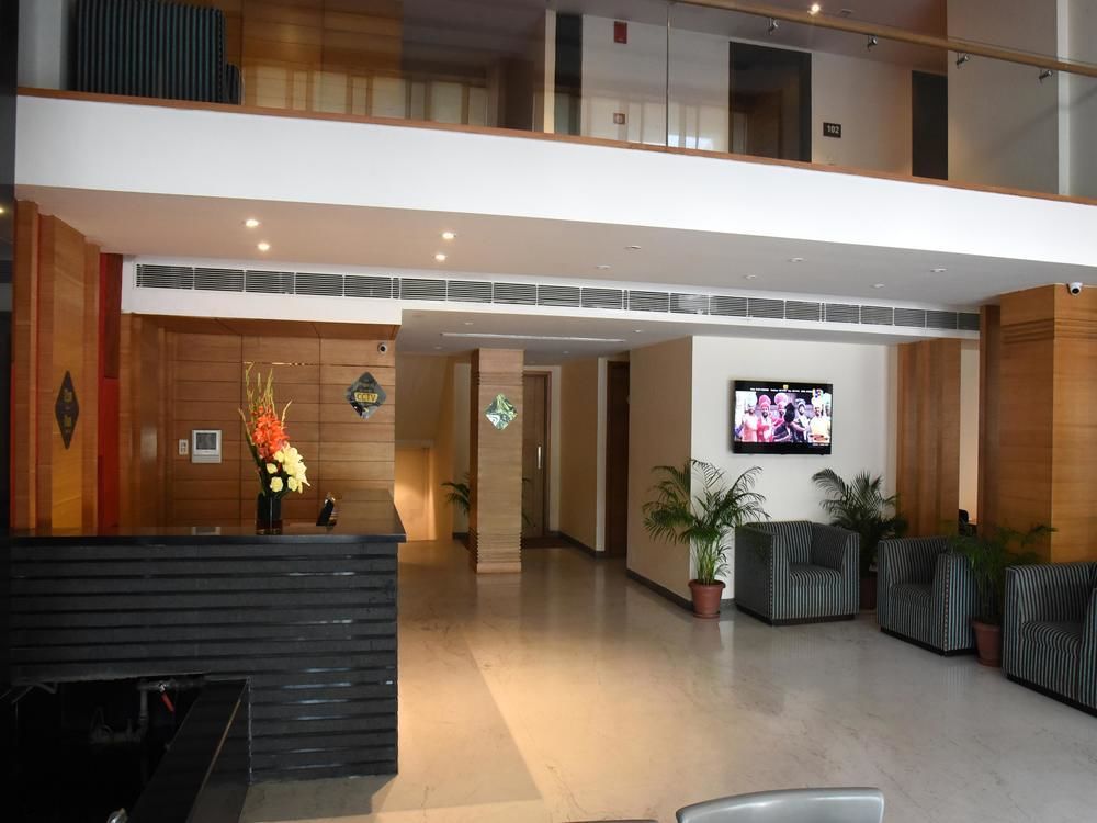 Sunbeam Premium Hotel Zirakpur Екстериор снимка
